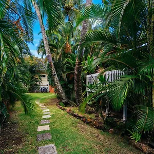Waimea Bay Garden Bunglaow , Haleiwa United States